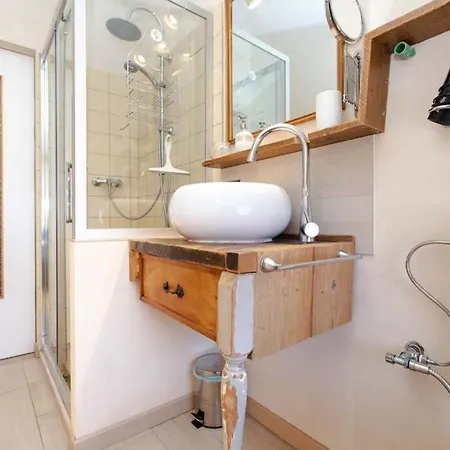 Vistamare Apartamento *